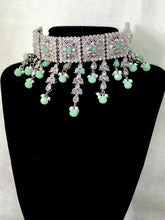 Load image into Gallery viewer, Meena Necklace Set
