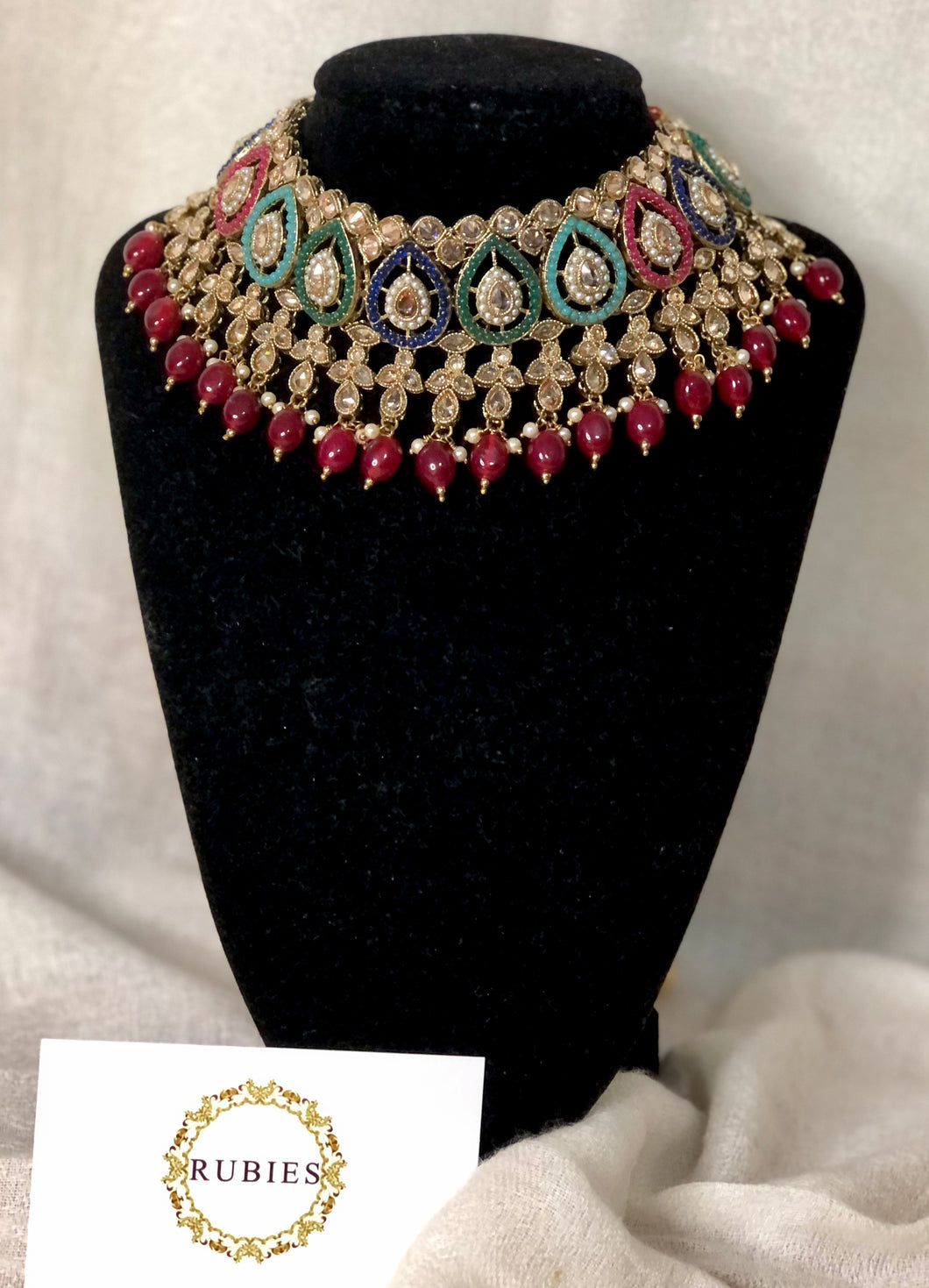 Mastani Necklace Set