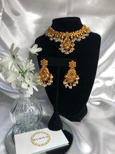 Load image into Gallery viewer, Damini Necklace Set
