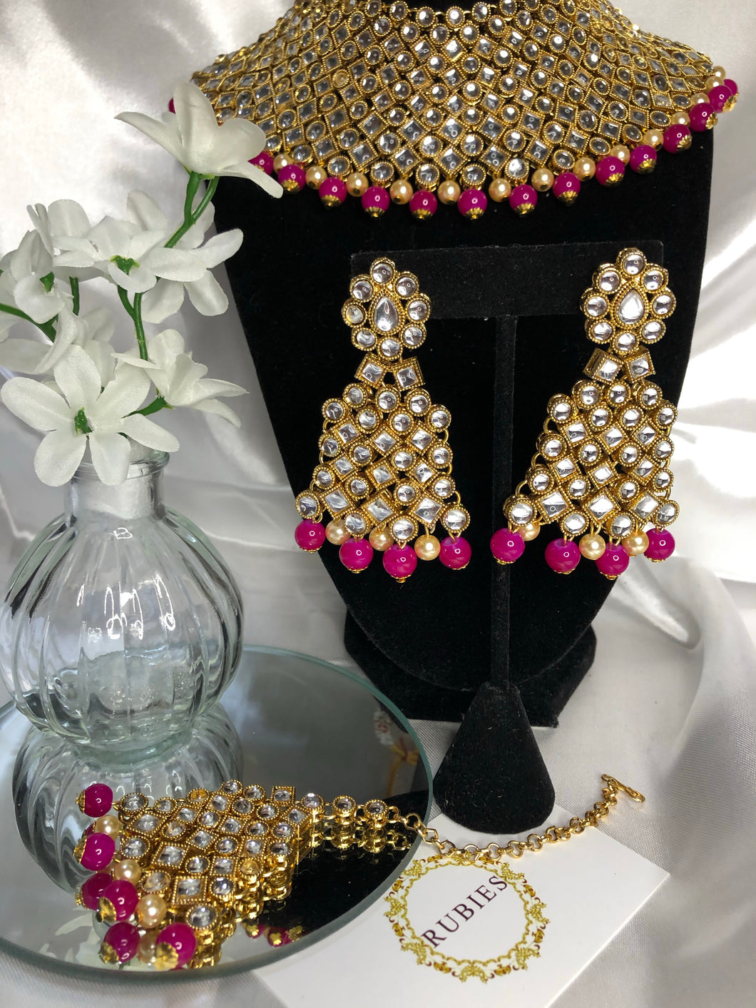 Preeti Necklace Set in Magenta