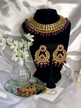 Load image into Gallery viewer, Priya Necklace Set in Maroon
