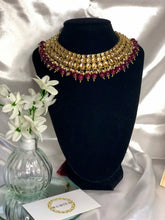 Load image into Gallery viewer, Priya Necklace Set in Maroon
