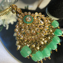 Load image into Gallery viewer, Shahnaz Necklace Set
