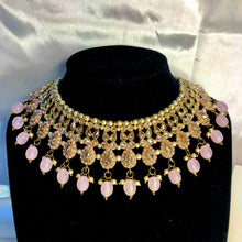 Load image into Gallery viewer, Lisa Necklace Set
