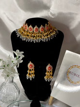 Load image into Gallery viewer, Rifa Necklace Set
