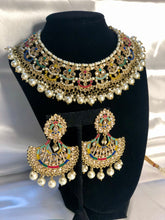 Load image into Gallery viewer, Mehzabeen Necklace Set
