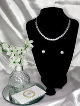 Load image into Gallery viewer, Naira AD Necklace Set
